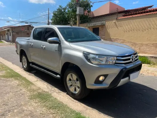 Toyota Hilux CD SRV 4X4 2.8 TDI Diesel Aut. 2018