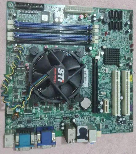 Placa mãe Semp Toshiba (STI)