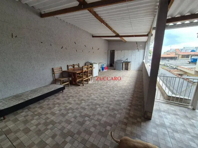 Sobrado com 3 dormitórios à venda, 111 m² por R$ 549.000,00 - Vila Flórida - Guarulhos/SP