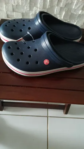 Sandália Crocs original tamanho 40/41