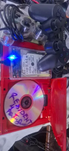 vendo meu play vermelho super raro lente e hd