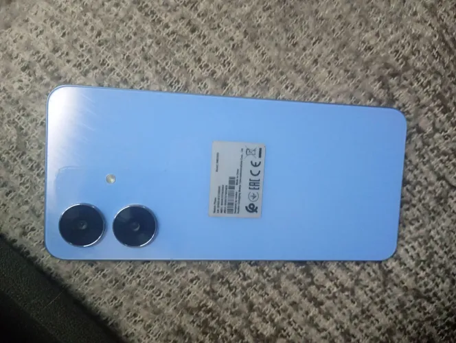 Vendo celular Realme Note 60