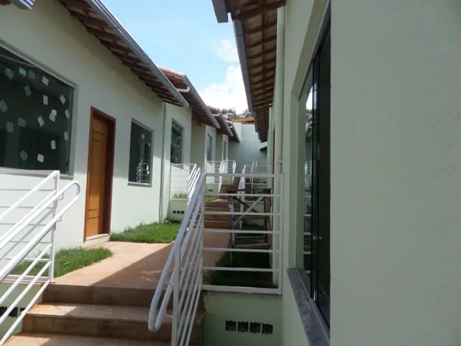 CASA GEMINADA 2 QUARTOS, JAQUELINE