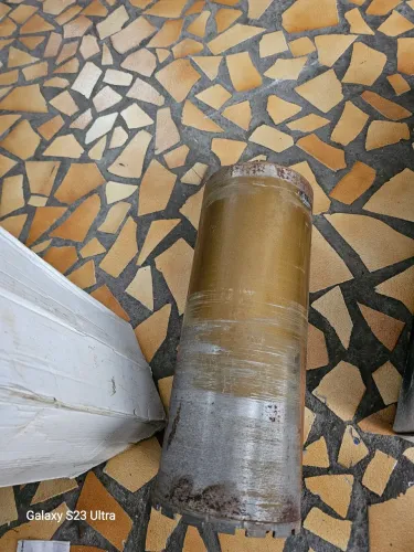 Boca perfuratriz usada