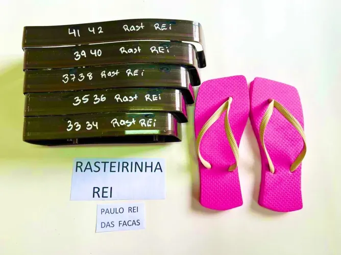 Facas navalhas de corte modelos e numeração mas vendida temos a pronta entrega 