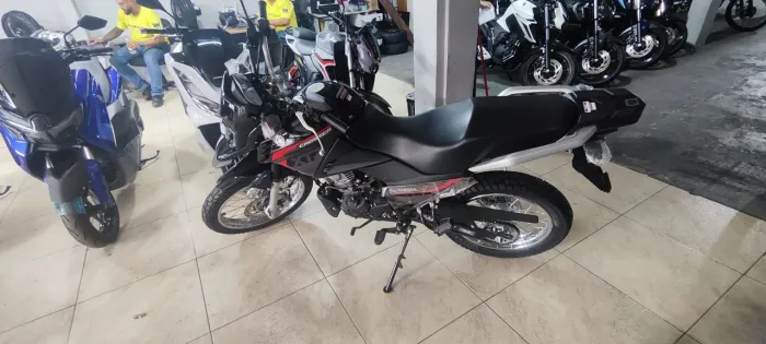 YAMAHA XTZ CROSSER 150 PRETA 2025 0 KM Shalon veículos Cariacica