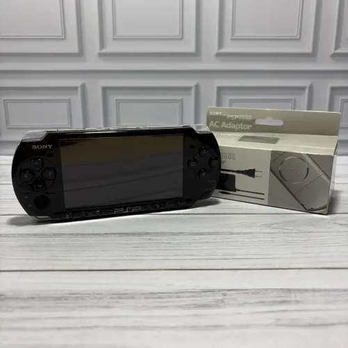 Console PSP Modelo 3001 Black Piano