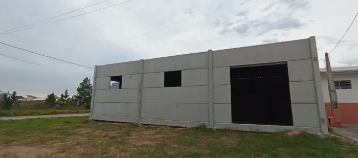 Pavilhão Prédio Barracão NOVO 180 m² Privativo Em fase de acabamento - Jaguaruna - SC