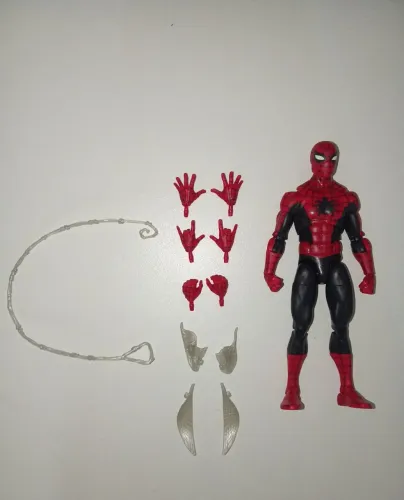 Homem-Aranha Marvel Legends Amazing Fantástico (Usado)