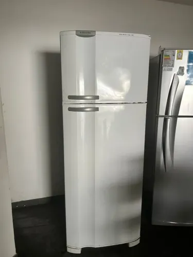 Geladeira Eletrolux