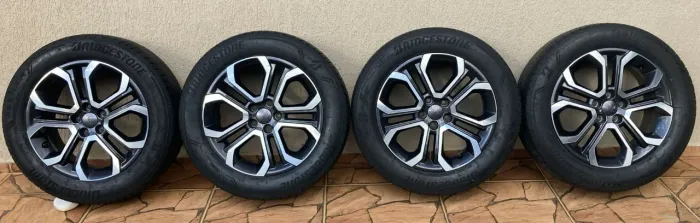 Rodas e pneus Jeep Commander aro 18