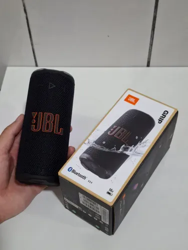 JBL GRIP Nova