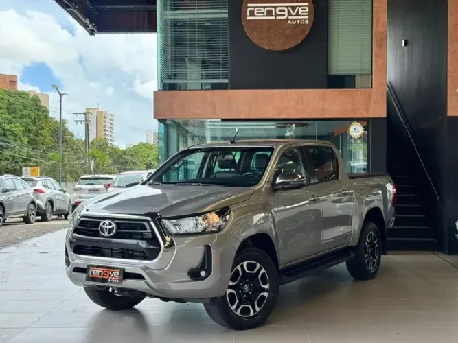 Toyota Hilux CD SRV 4X4 2.8 TDI Diesel Aut. 2024