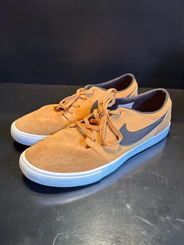 Tênis Nike 
