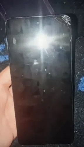 Moto g17 vendo ou troca em iPhone 8 plus ou xr 