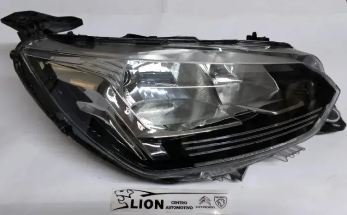 Farol Peugeot 208 L/D 2020 em diante