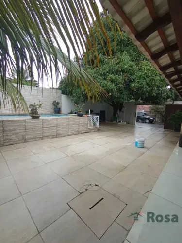 Casa para venda, 4 quartos, sendo uma suíte, Bairro São Roque, Cuiabá