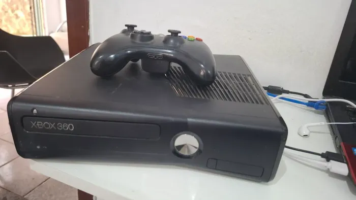 Xbox 360 slim