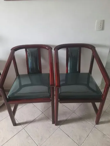 CADEIRAS DECORATIVAS