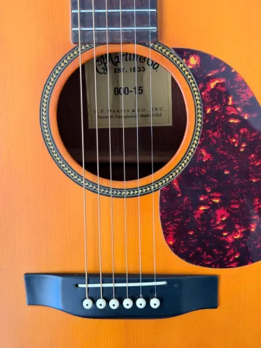 Violão eletro acústico 