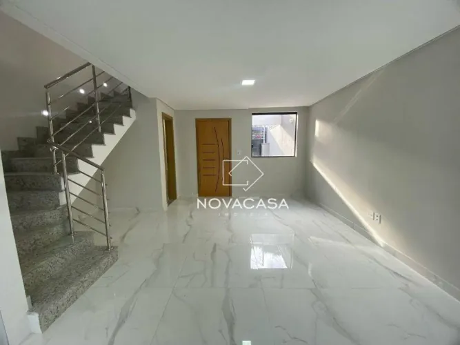 Casa com 3 dormitórios à venda, 128 m² por R$ 769.900,00 - Santa Mônica - Belo Horizonte/M