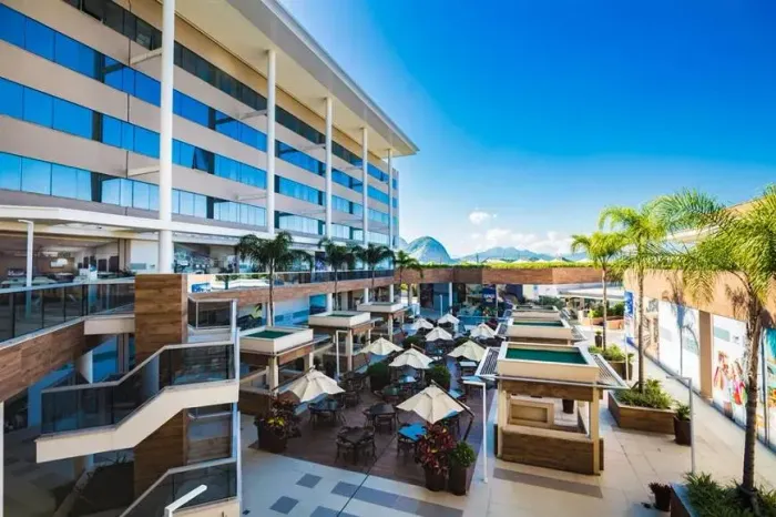 Vertice Mall - Sala possui 24 metros quadrados no bairro Recreio dos Bandeirantes - RJ