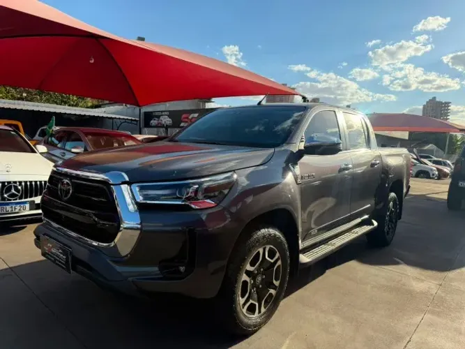 Toyota Hilux CD SRX Limited 4X4 2.8 TDI Die.aut 2023