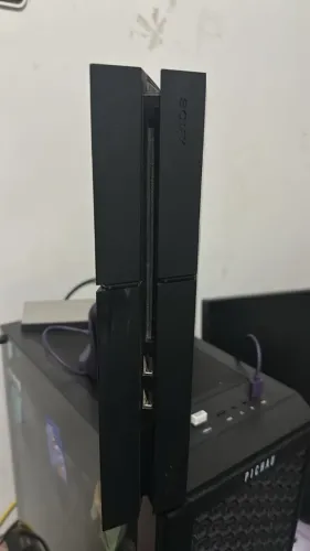 Playstation 4 Slim 500GB | 3 Jogos