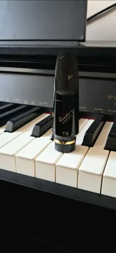 Boquilha Sax Tenor Vandoren V16 T8