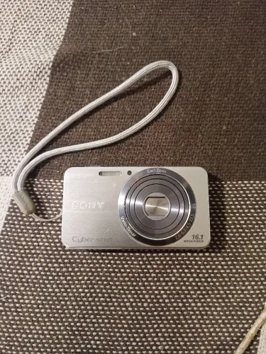 Câmera Sony Cybershot 16.1 mp