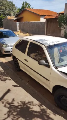 Volkswagen Gol 1000 MI 4P (álcool) 2001