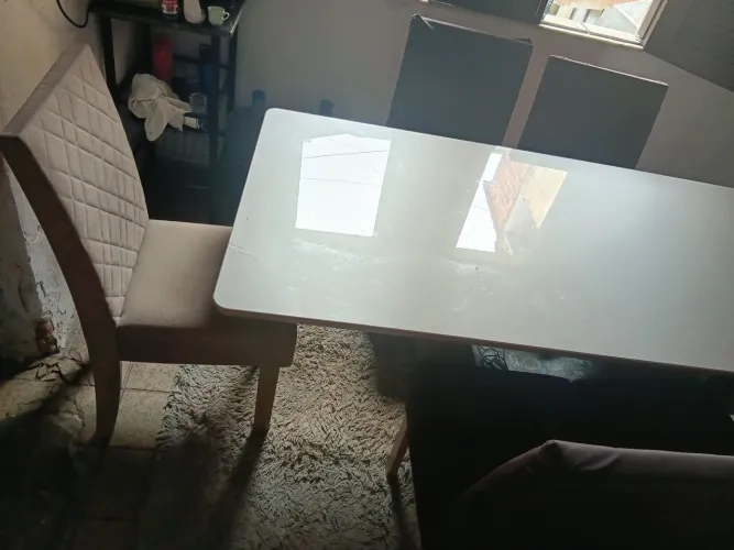 Mesa 6 cadeiras 