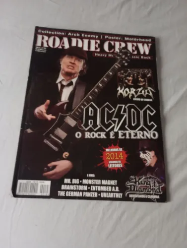 Revista Roadie Crew AC/DC, com poster 