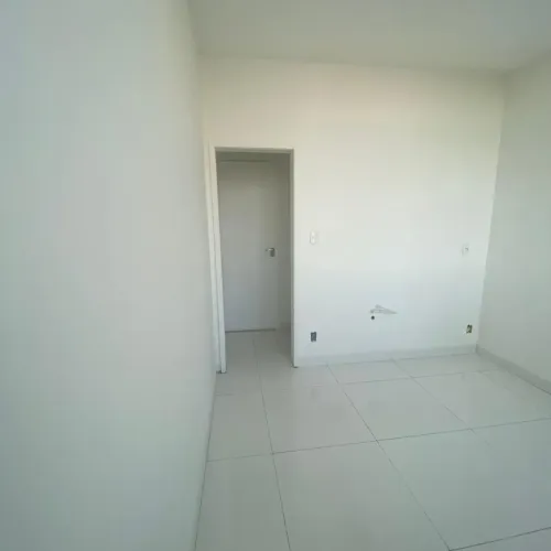 SALA COMERCIAL À VENDA | EDIFÍCIO PEDRA VERDE | CENTRO | CAMPOS DOS GOYTACAZES