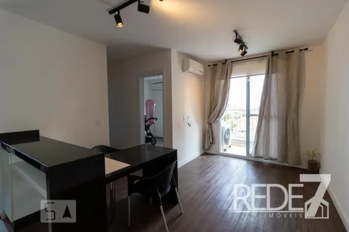 APARTAMENTO RESIDENTIAL em Campinas - São Paulo, Cambuí