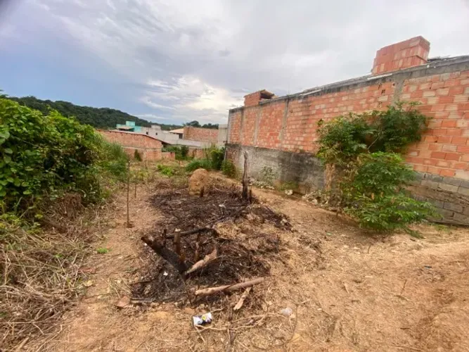 Lote à venda no bairro Quintas do Jacuba/Contagem/MG