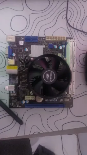 Kit LGA 1155 Asrock H61M-VG3 + Core i3 + 8GB DDR3