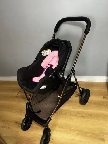Carrinho de bebê 