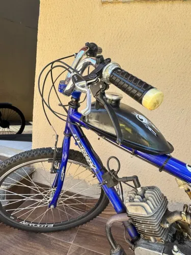 Bicicleta motorizada, tudo funcionando!