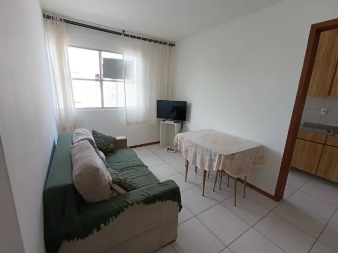 Apartamento 3 quartos semi mobiliado-Coqueiros