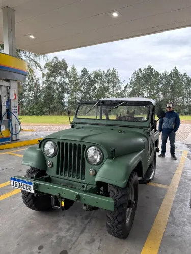 Willys Overland Jeep 2.6 12V Gasolina 2P 1961