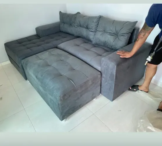 Sofá de 3 lugares. Entrega rápida cinza