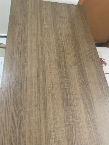 Mesa com 2 cadeiras