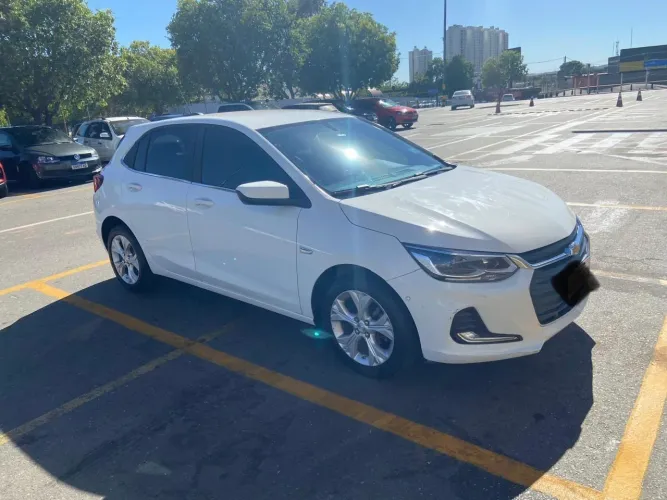 Chevrolet Onix Hatch Premier 1.0 12V TB Flex Aut. 4P 2020