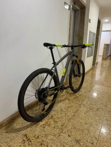 Rockrider expl100 TAM L