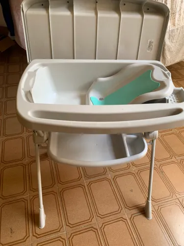 ? Banheira de Bebê com Suporte + Trocador + BRINDE! ?