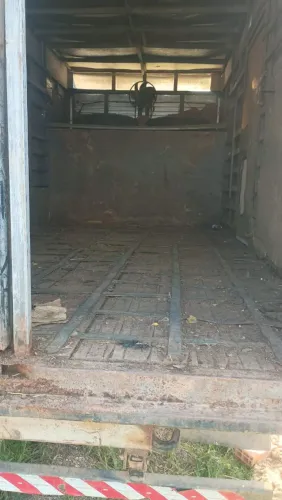 Caminhão f350
