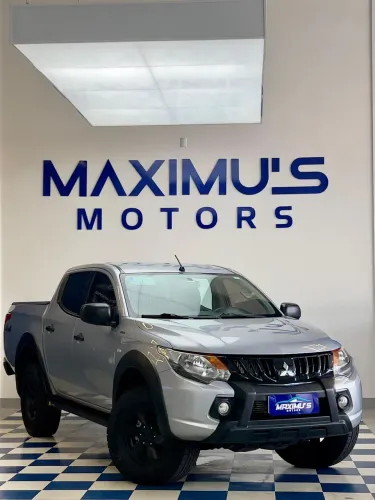 Mitsubishi L200 Tri. Outdo. GLS 2.4 CD 4X4 Die. AUT 2023