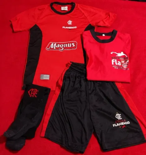 Kit Escolinha do Flamengo - Tamanho 6 anos