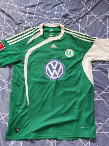 Camisa Oficial do Wolfsburg - Relíquia de 2008 campeão da Bundesliga!